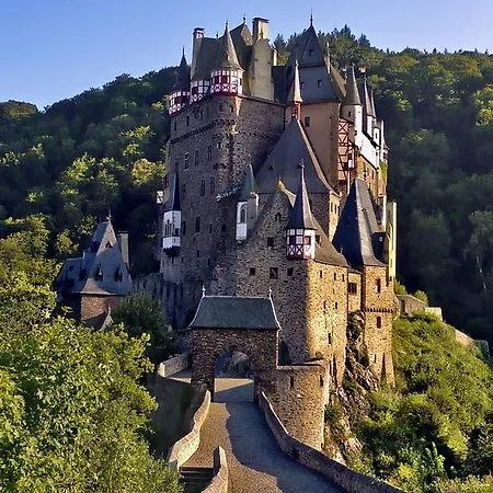 Vakantiehuis In De Vulkaaneifel Hébergement de vacances Wallenborn
